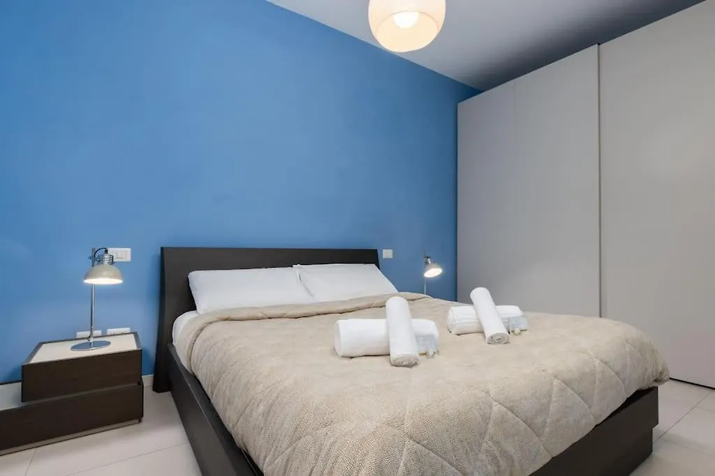 Deluxe Suite With Free Wifi And Netflix ミラノ アパート